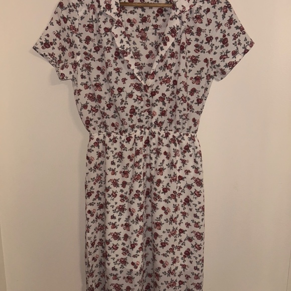 Vintage Floral Button-Up Midi Dress – Size S-M - Picture 3 of 8